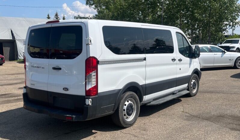 
								2019 Ford Transit T-150 Low Roof Passenger Van 8 Seater full									