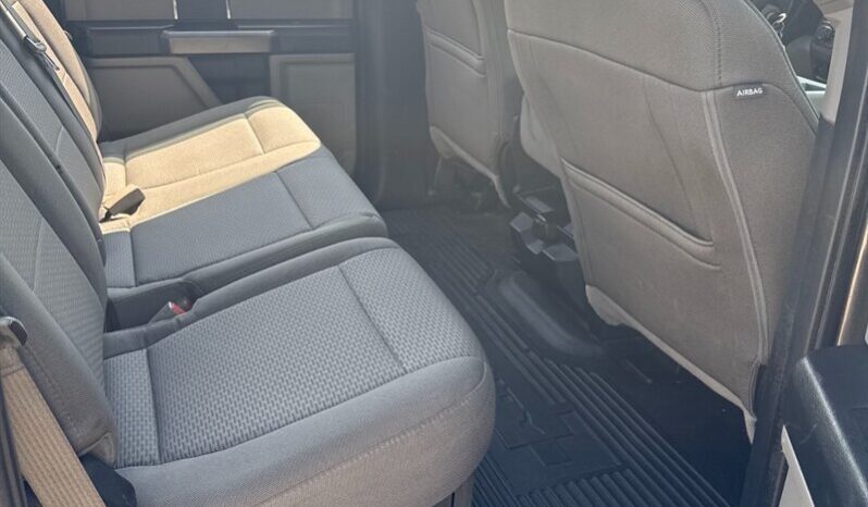 
								2019 Ford F-350 XLT Diesel 4×4 full									