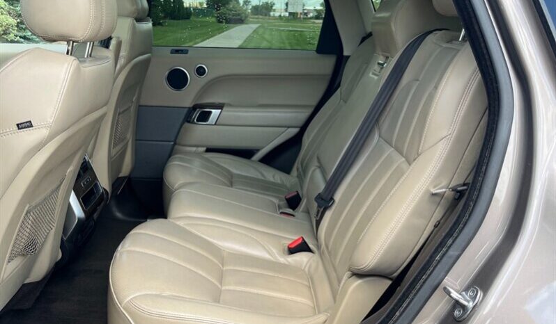 
								2016 Land Rover Range Rover Sport HSE Td6 AWD full									