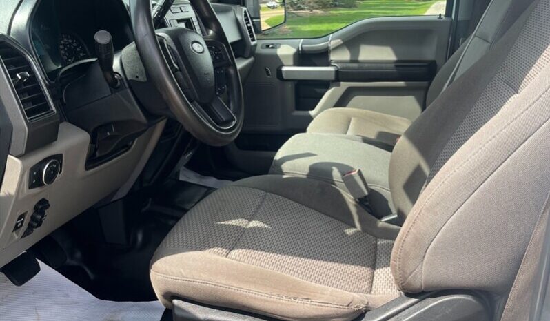 
								2018 Ford F-150 XLT 4X4 full									