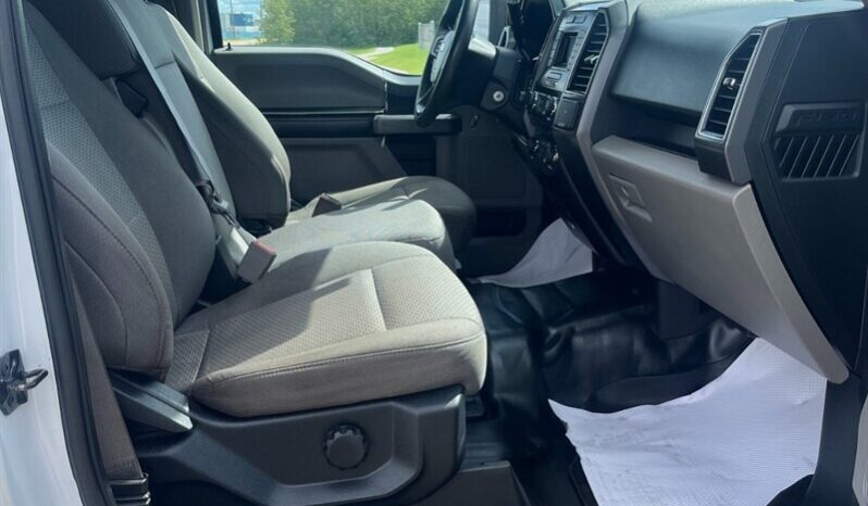 
								2018 Ford F-150 XLT 4X4 full									