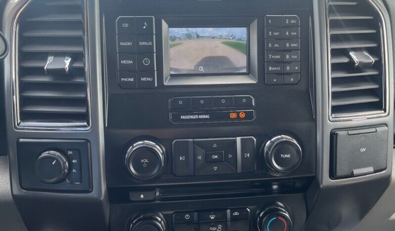 
								2018 Ford F-150 XLT 4X4 full									