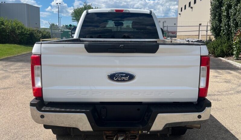 
								2017 Ford F-350 Super Duty XLT Diesel 4×4 full									