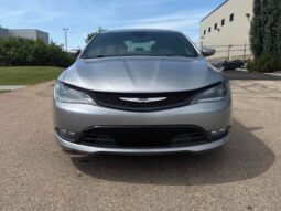 
										2016 Chrysler 200 S AWD full									