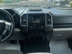 
										2018 Ford F-150 XLT 4X4 full									