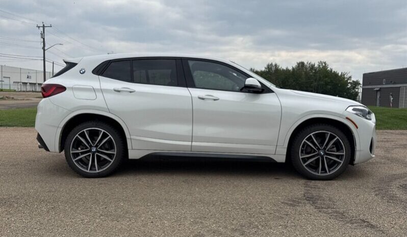 
								2022 BMW X2 xDrive28i AWD full									