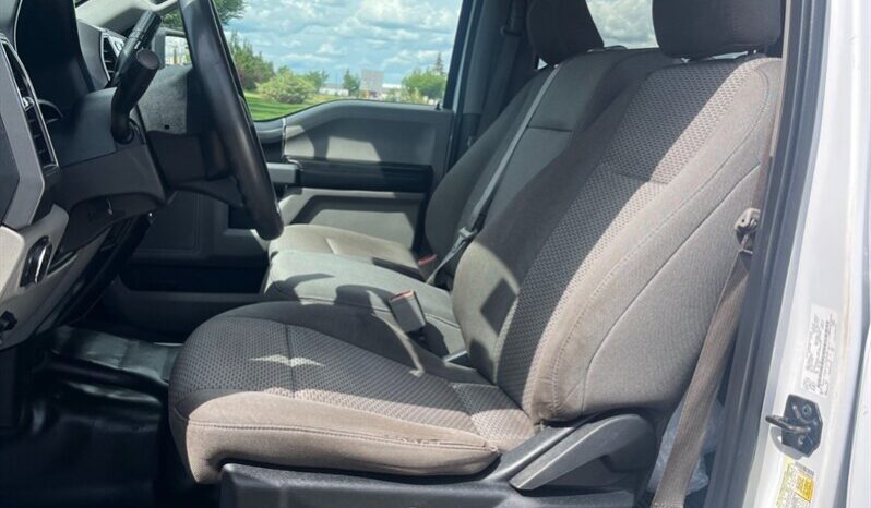 
								2018 Ford F-150 XLT 4X4 full									