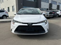 
										2022 Toyota Corolla LE full									