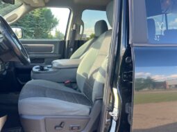 
										2015 RAM 2500 SLT 4×4 full									