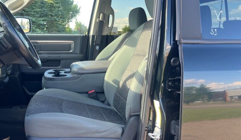
								2015 RAM 2500 SLT 4×4 full									