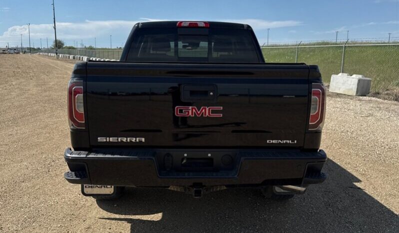 
								2018 GMC Sierra 1500 Denali 4×4 full									