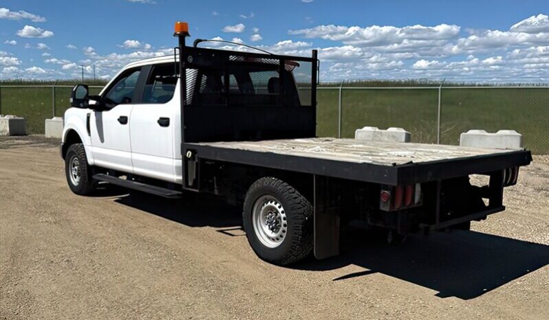 
								2020 Ford F-350 Super Duty XL 4×4 Flat Deck full									