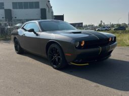 
										2017 Dodge Challenger SXT Plus full									