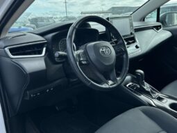
										2022 Toyota Corolla LE full									