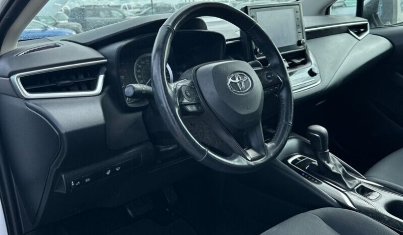 
								2022 Toyota Corolla LE full									