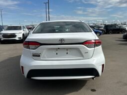 
										2022 Toyota Corolla LE full									