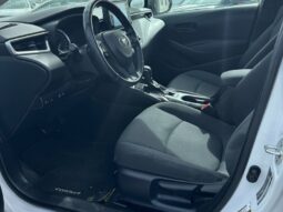 
										2022 Toyota Corolla LE full									