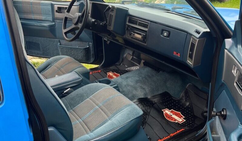 
								1992 GMC Sonoma Club Cab full									