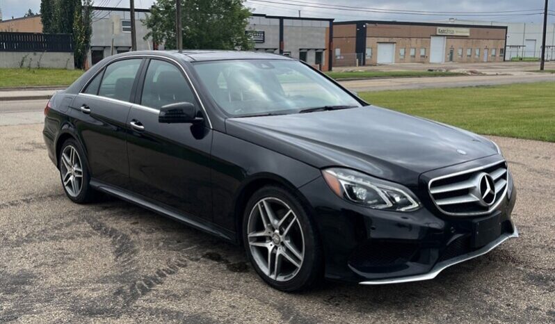 
								2016 Mercedes-Benz E-Class E 400 4MATIC AWD full									