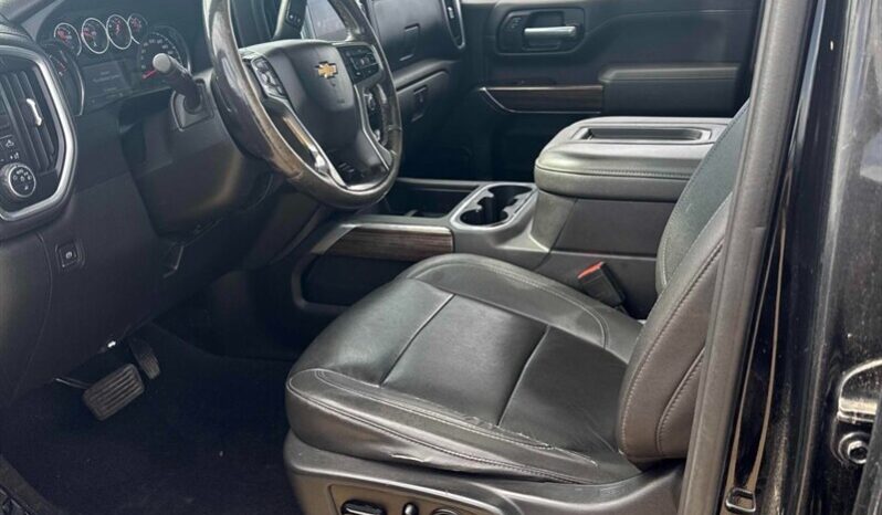 
								2021 Chevrolet Silverado 3500 Dually Diesel LT 4×4 full									