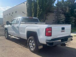 
										2018 GMC Sierra 2500 SLE 4X4 full									