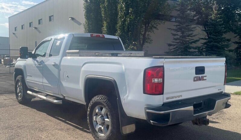 
								2018 GMC Sierra 2500 SLE 4X4 full									