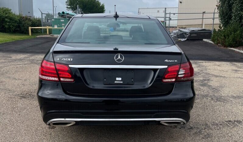 
								2016 Mercedes-Benz E-Class E 400 4MATIC AWD full									