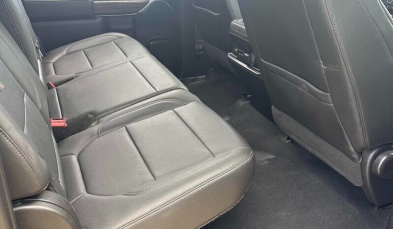 
								2021 Chevrolet Silverado 3500 Dually Diesel LT 4×4 full									