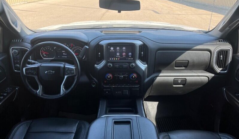 
								2019 Chevrolet Silverado 1500 RST 4×4 full									
