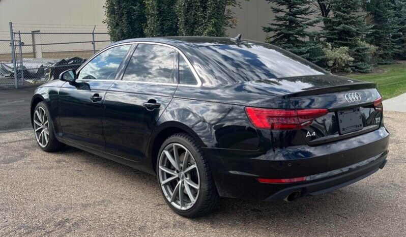 
								2017 Audi A4 2.0T quattro Progressiv full									