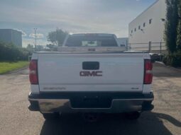 
										2018 GMC Sierra 2500 SLE 4X4 full									