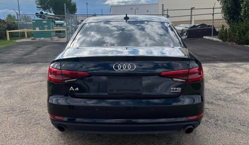 
								2017 Audi A4 2.0T quattro Progressiv full									