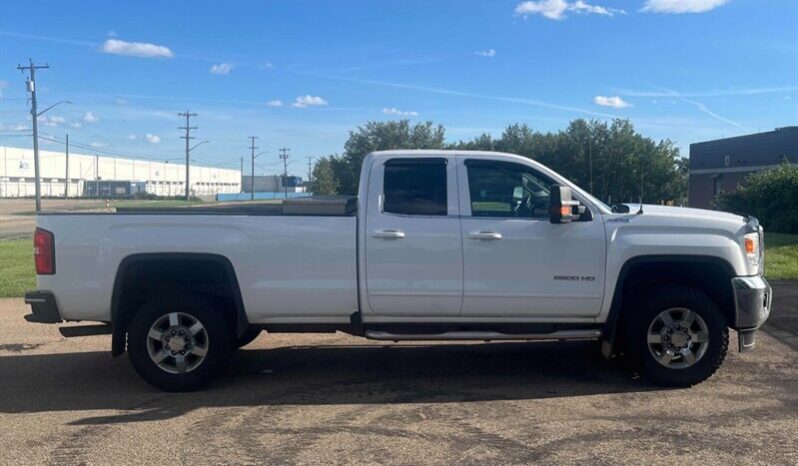 
								2018 GMC Sierra 2500 SLE 4X4 full									