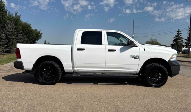 
								2020 RAM 1500 Classic Tradesman 4×4 full									