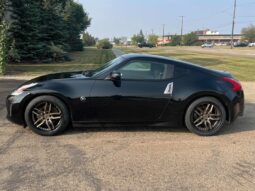 
										2017 Nissan 370Z  6 Speed Manual full									