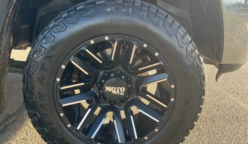 
								2017 RAM 2500 SLT 4×4 full									