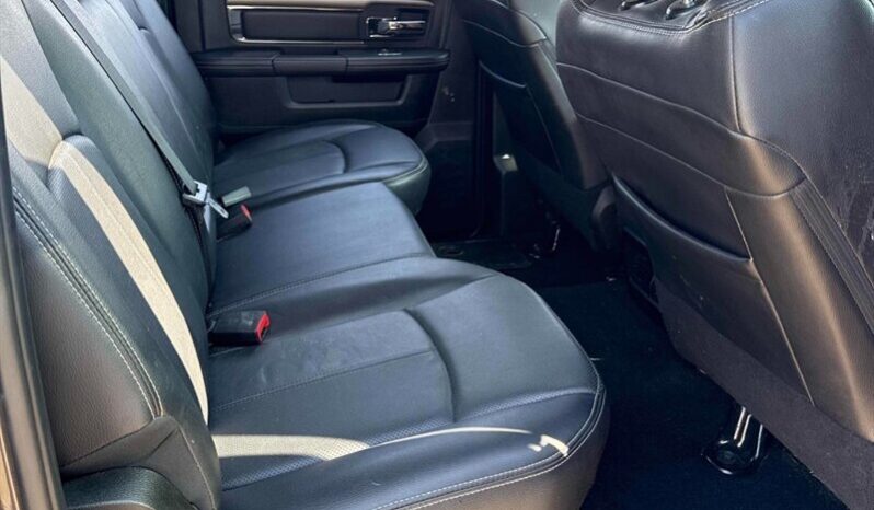 
								2018 RAM 3500 Laramie Diesel Crew Cab 4×4 full									