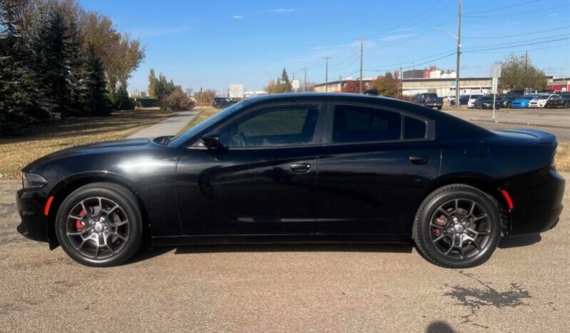
								2017 Dodge Charger SXT Rallye AWD full									