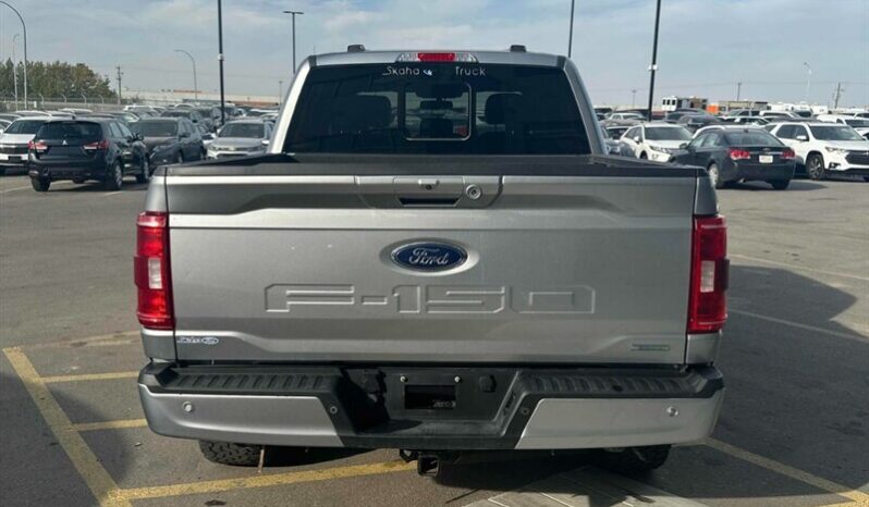 
								2021 Ford F-150 XLT 4×4 full									