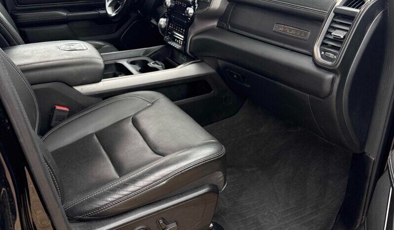 
								2022 RAM 1500 1500 SPORT NIGHT CREW CAB 4X4 full									