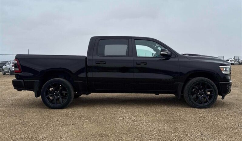 
								2022 RAM 1500 1500 SPORT NIGHT CREW CAB 4X4 full									
