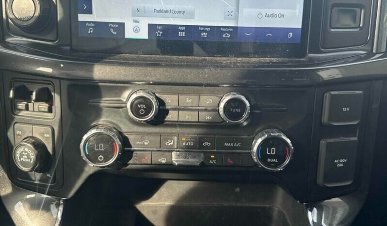 
								2021 Ford F-150 XLT 4×4 full									