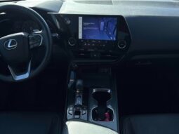 
										2024 Lexus NX 250  AWD full									