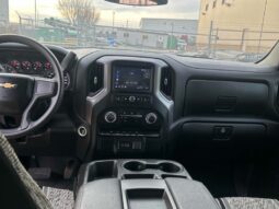 
										2022 Chevrolet Silverado 1500 WT 4×4 full									