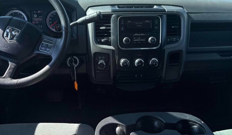 
								2018 RAM 1500 Tradesman Crew Cab 4×4 full									