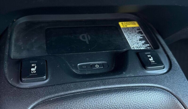 
								2020 Toyota Corolla LE full									