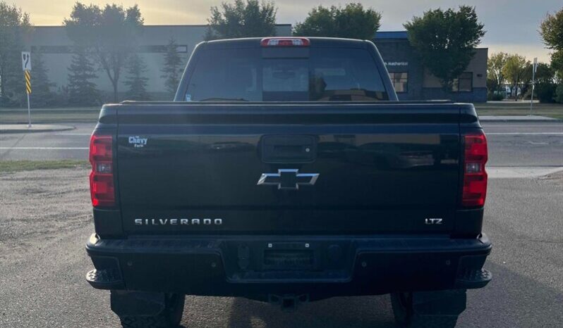 
								2015 Chevrolet Silverado 1500 LTZ 4×4 full									