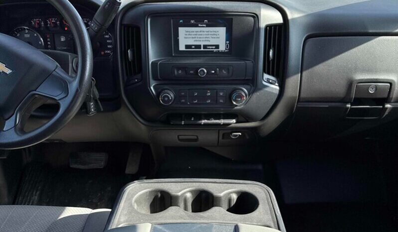 
								2018 Chevrolet Silverado 1500 Custom 4X4 full									