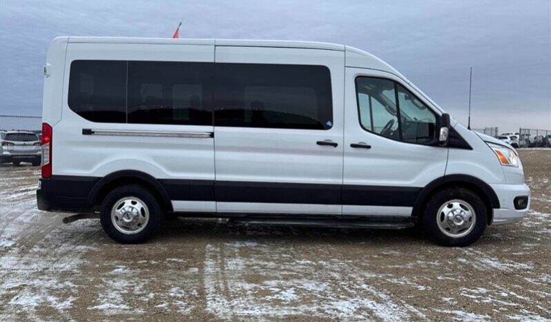 
								2022 Ford Transit 350 XLT 12 Passenger Van AWD full									