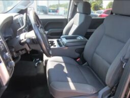 
										2018 Chevrolet Silverado 1500 LT Z71 4X4 full									